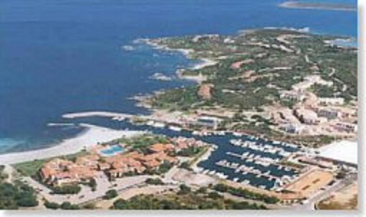 Lucky Apartment Golfo Aranci Exterior foto